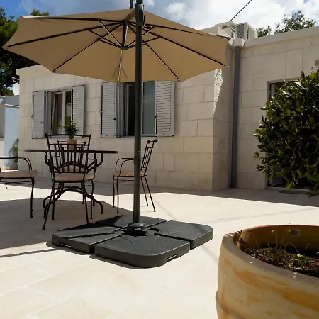 Residences Caroline هفار