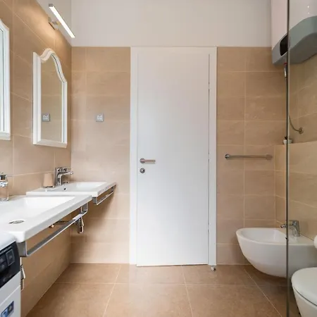 Apartmán Residences Caroline *