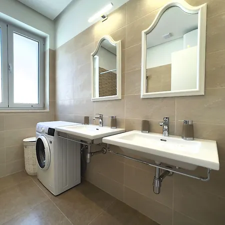 Residences Caroline