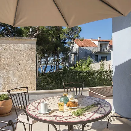 Residences Caroline