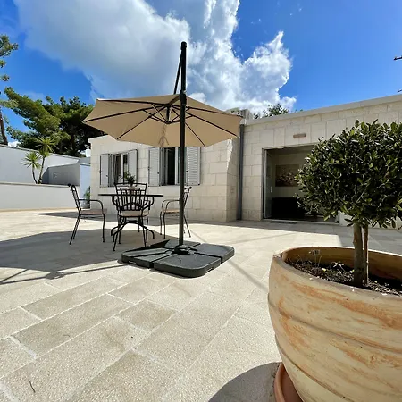 Residences Caroline חוואר