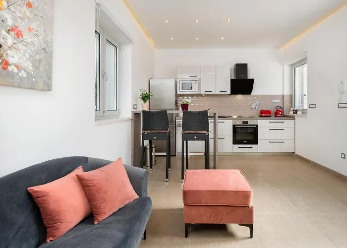 Residences Caroline * Hvar Town