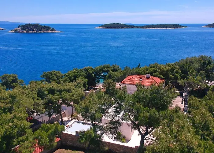 Residences Caroline Appartement *