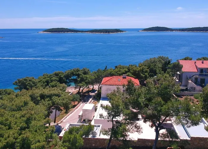 Residences Caroline Appartement *